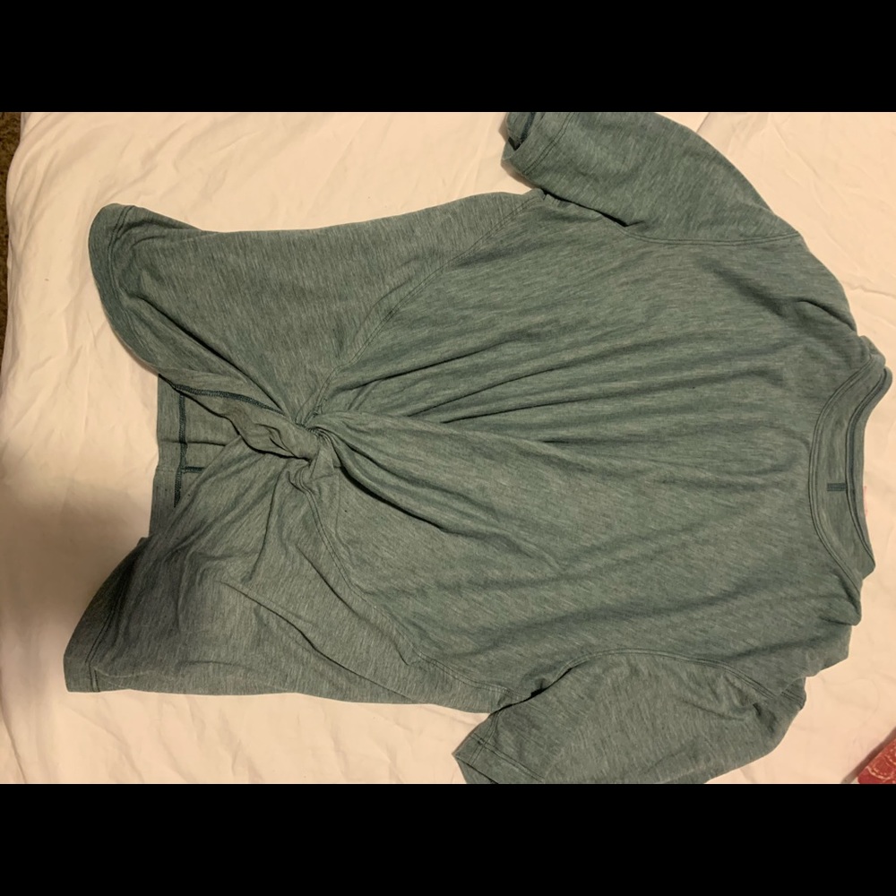 Lululemon shirt